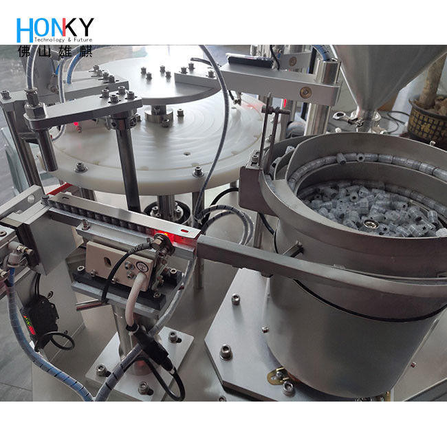 Machine de remplissage et de bouchonage de tubes de seringue dentaire de 10 ml avec pompe à piston de haute précision pour 30 pièces par minute