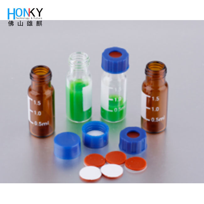 Full Electric 1800 BPH Piston Liquid Filling Machine avec pompe à céramique et conception de bureau